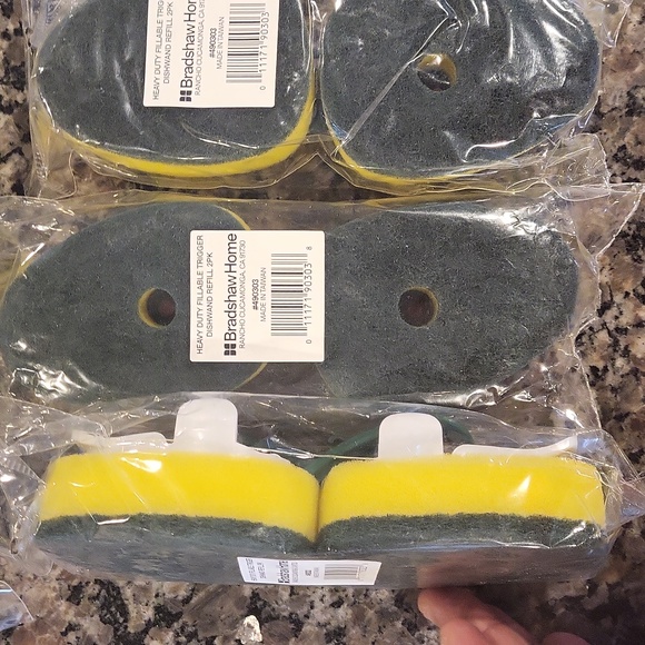 Lot of 4 Heavy Duty Fillable Trigger Dishwand refill each 2 pack new sealed - Picture 3 of 4